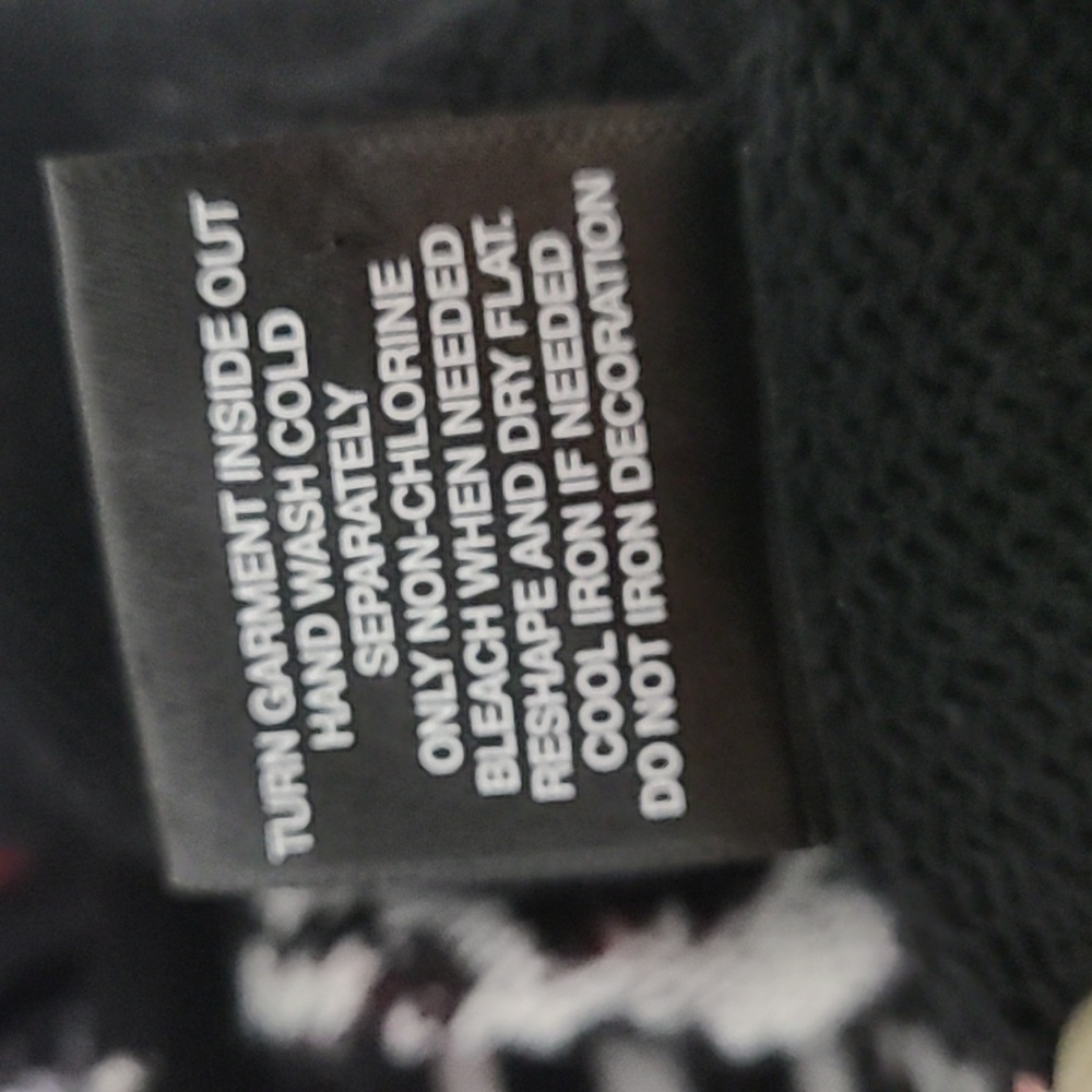 Star Wars Christmas Sweater NWT Ugly Christmas Sweater - Picture 11 of 12